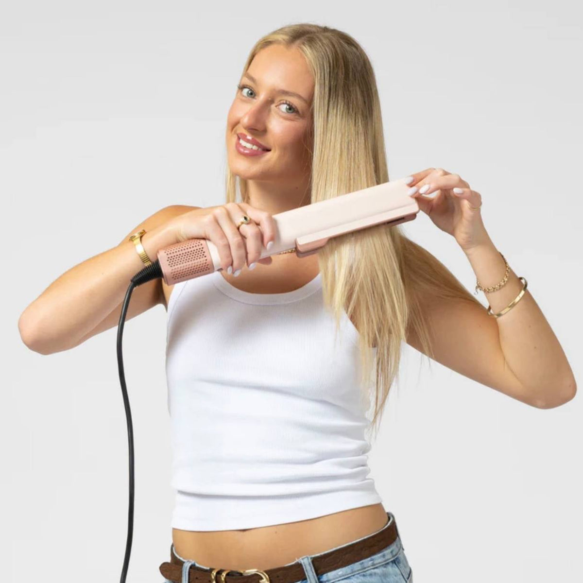 MODUAU®  — Le 2-en-1 qui sèche et lisse en un seul geste